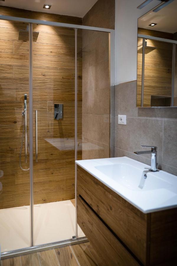 L Arche Comfort & Relax Brown Home Di Via Varesina Μιλάνο Εξωτερικό φωτογραφία